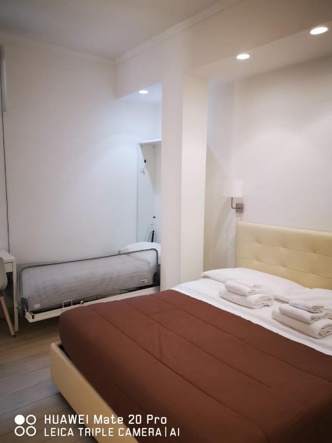 Mr. Charlie Brown Hotel Rome Bagian luar foto
