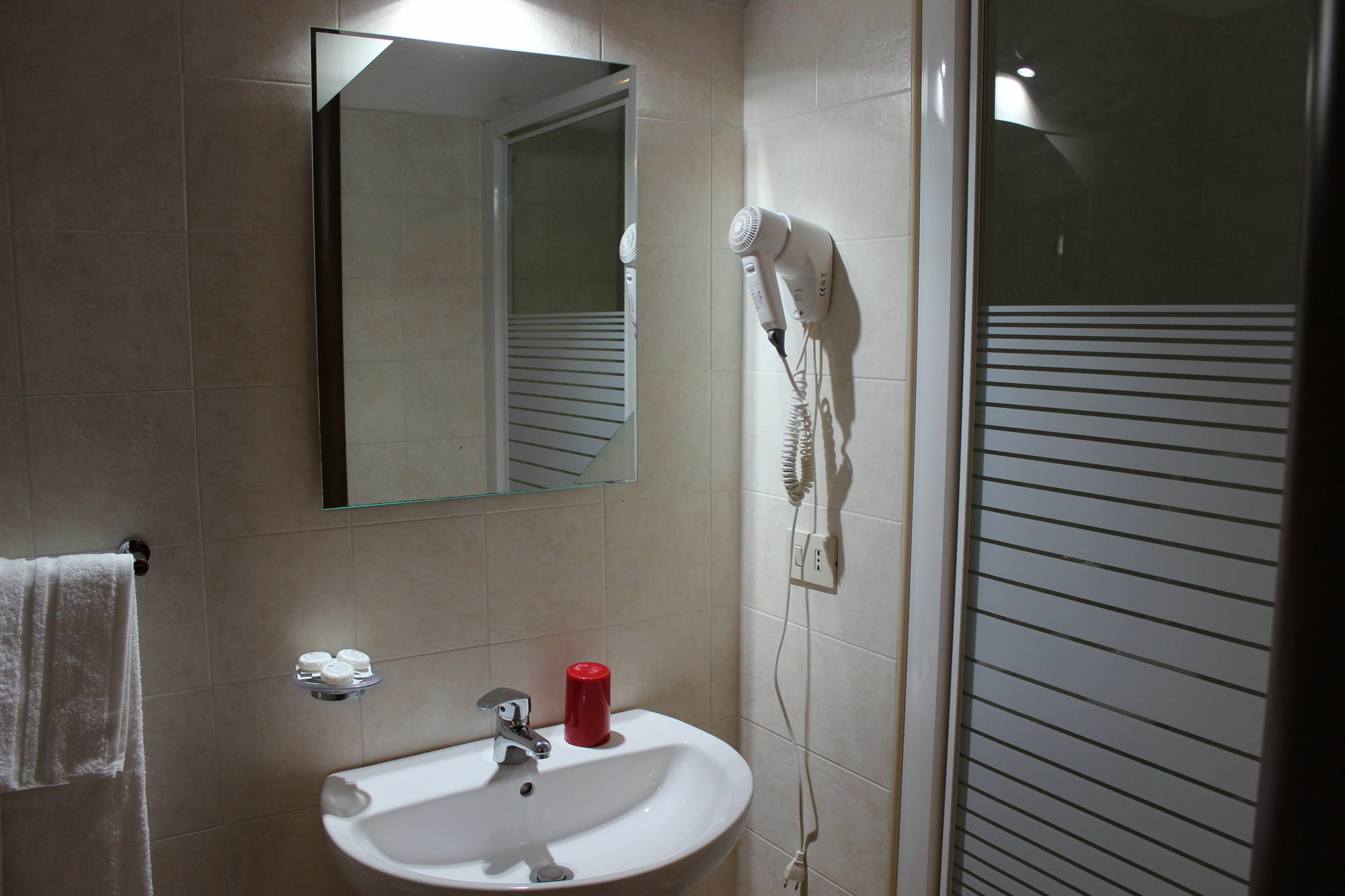 Mr. Charlie Brown Hotel Rome Bagian luar foto
