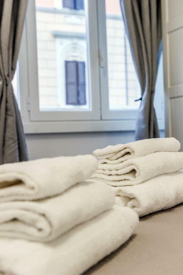 Mr. Charlie Brown Hotel Rome Bagian luar foto